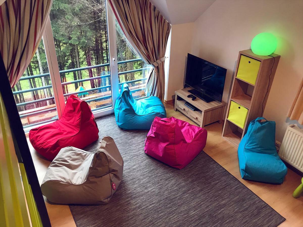 Villa Dakota - jacuzzi, zwembad, playstation Durbuy Zewnętrze zdjęcie