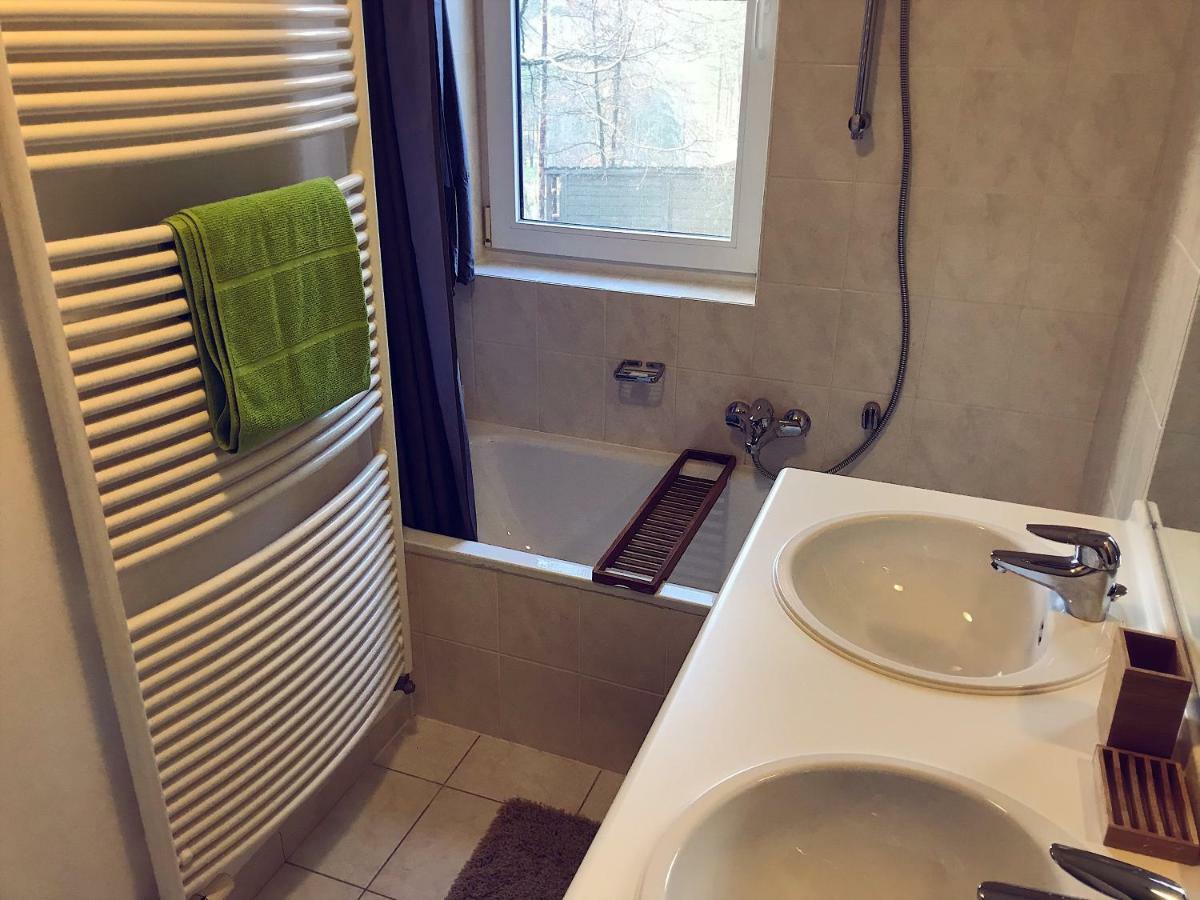 Villa Dakota - jacuzzi, zwembad, playstation Durbuy Zewnętrze zdjęcie